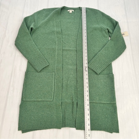 Goodthreads Women’s Boucle Cardigan Sweater Sage Green size S - Picture 5 of 12